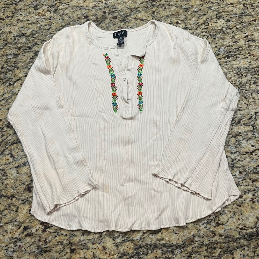 Diagonal Womens 1X Cream Ribbed Cotton Henley Top Floral Embroidered Long Sleeve